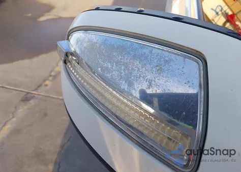 2009 Mercedes-Benz C 300 Luxury/Sport from USA, damaged, VIN WDDGF54X09F284201